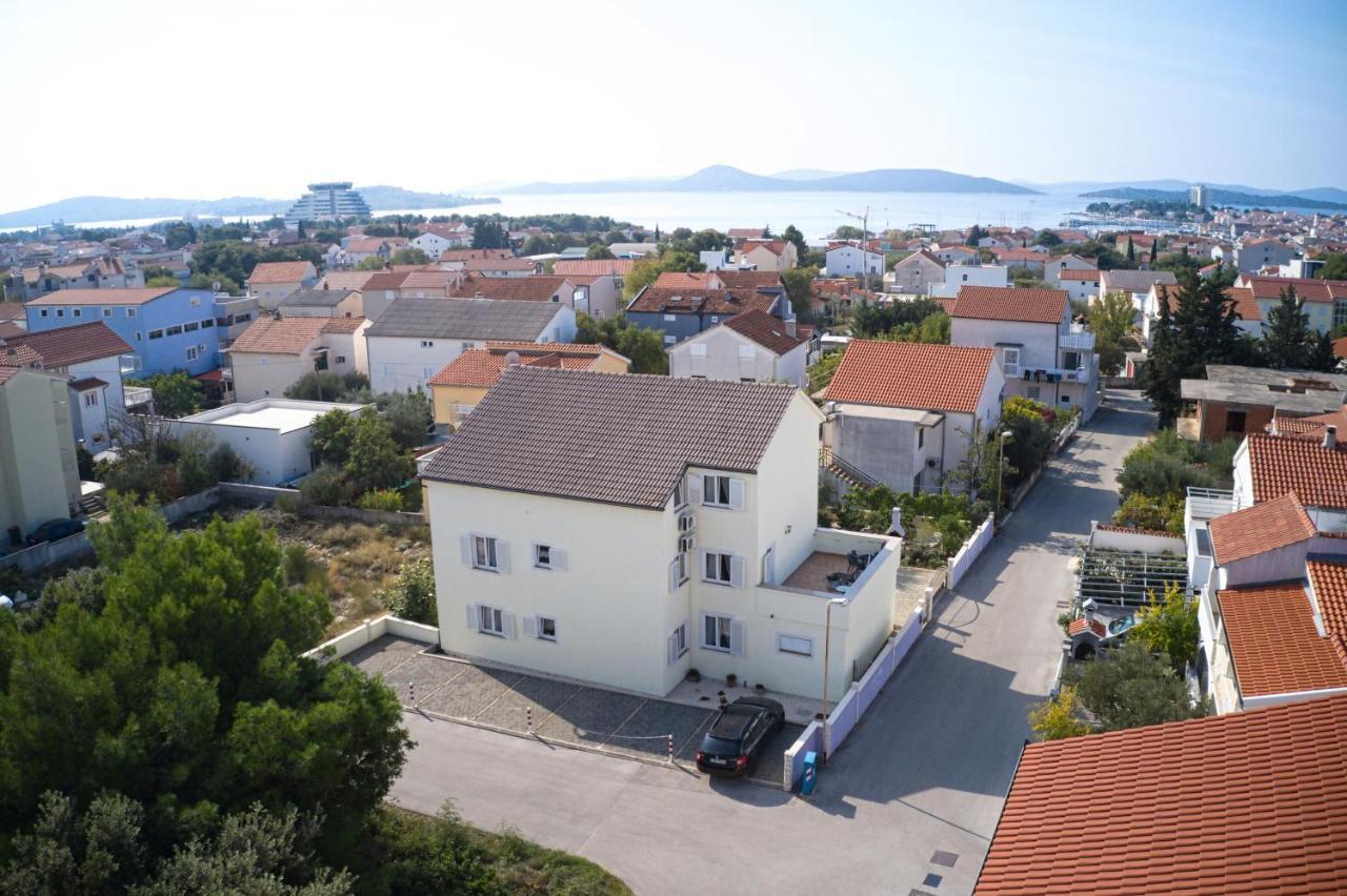 Apartments With A Parking Space Vodice - 6178 ภายนอก รูปภาพ